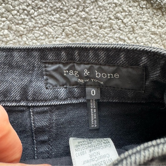 Rag & Bone Isabel Zipped Up Black Mini Skirt Size 0 - Picture 3 of 9